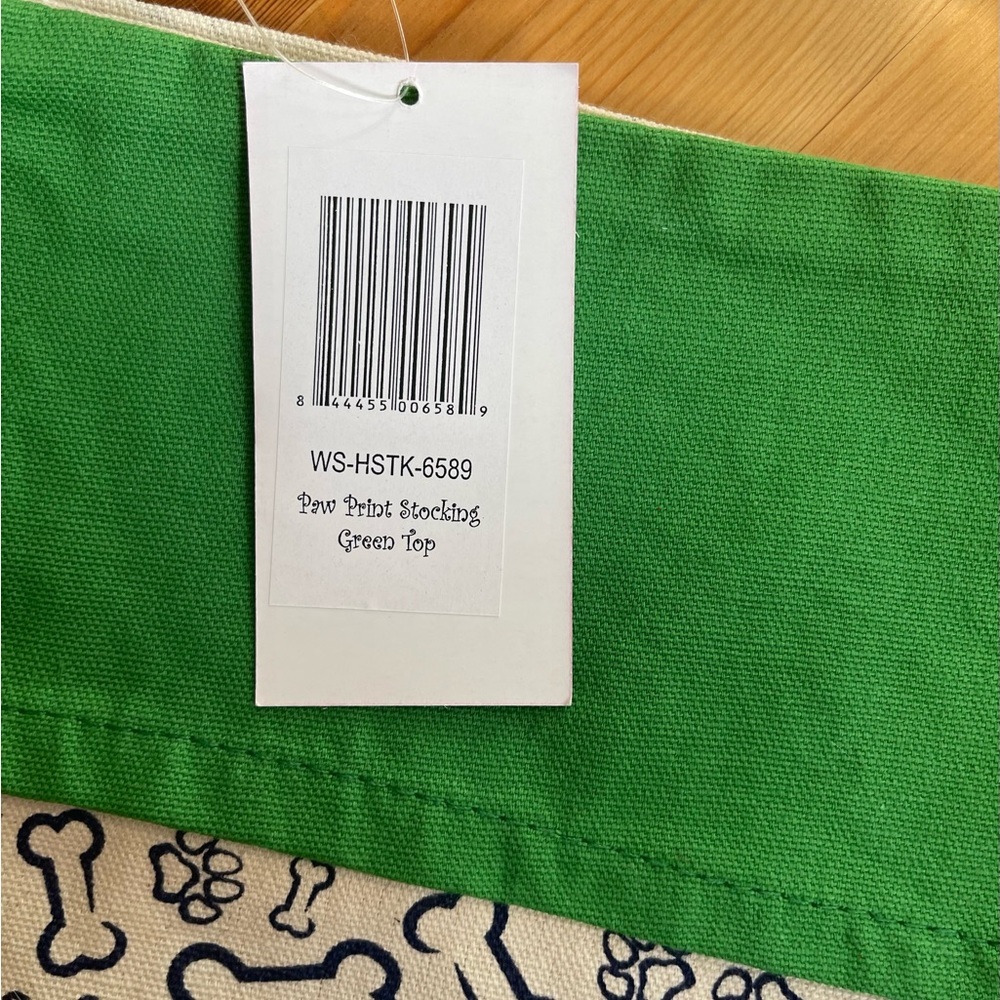 NWT-DOG CHRISTMAS STOCKINGS BY BUCKHEAD BETTIES-GREAT GIFT! - Picture 3 of 5